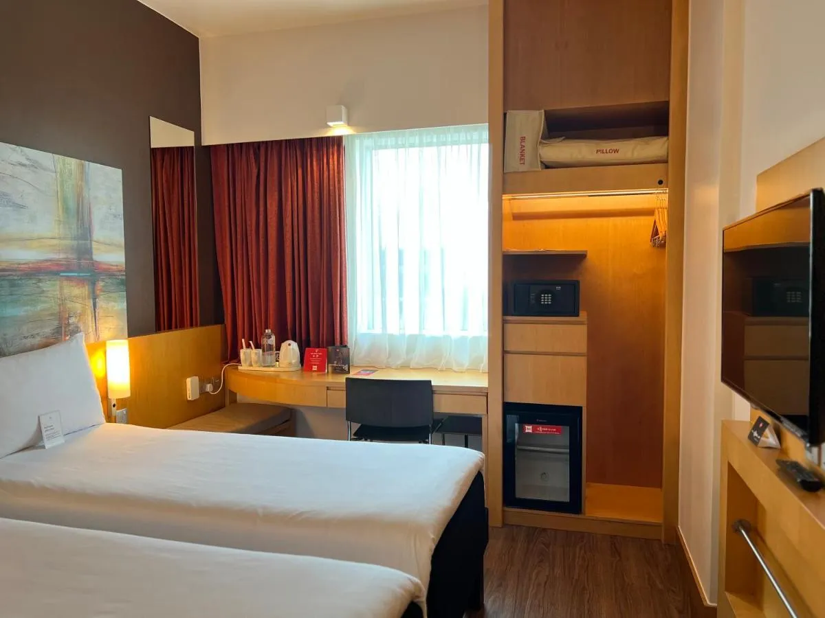 Ibis One Central - World Trade Centre Dubai-2