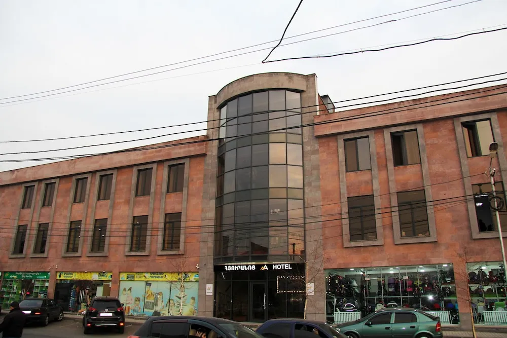 Nice Hotel Yerevan-1