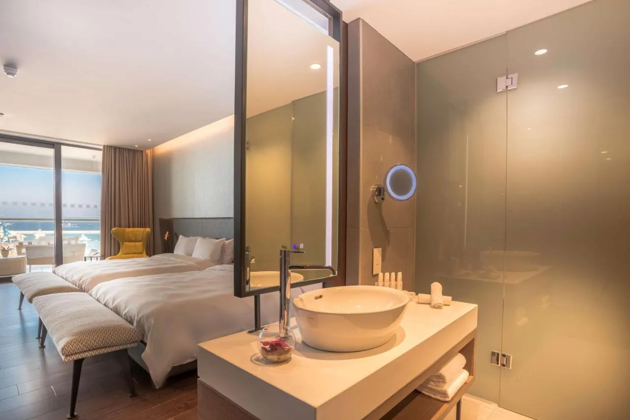 Radisson Blu Hotel, Larnaca-1