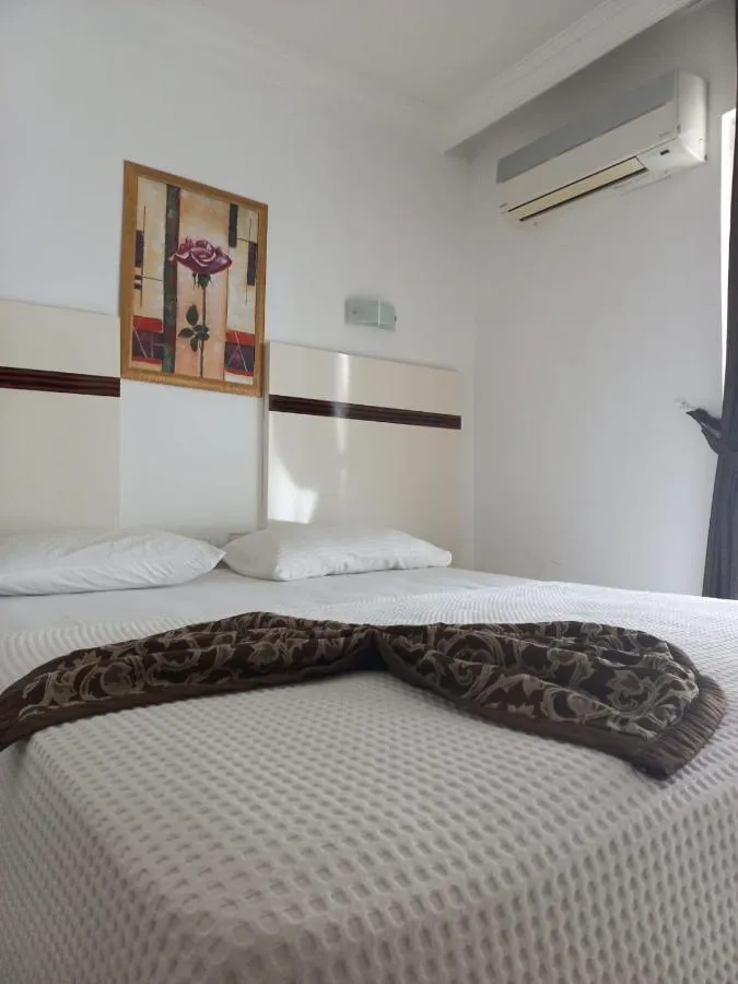 Atalla Hotel slide-5