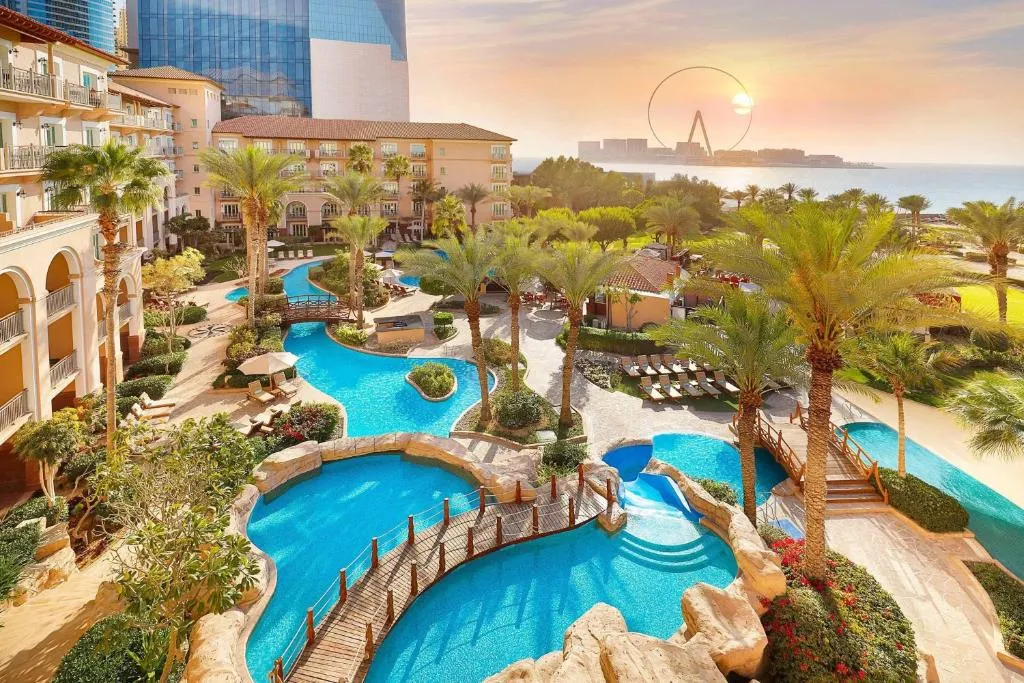 Ritz Carlton Dubai hotel slide-1