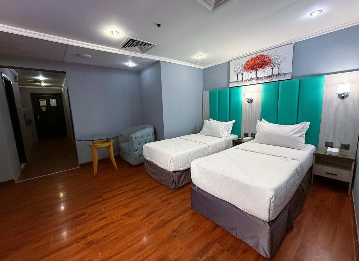 Hafez Hotel Apartments - Al Ras Metro Station slide-4