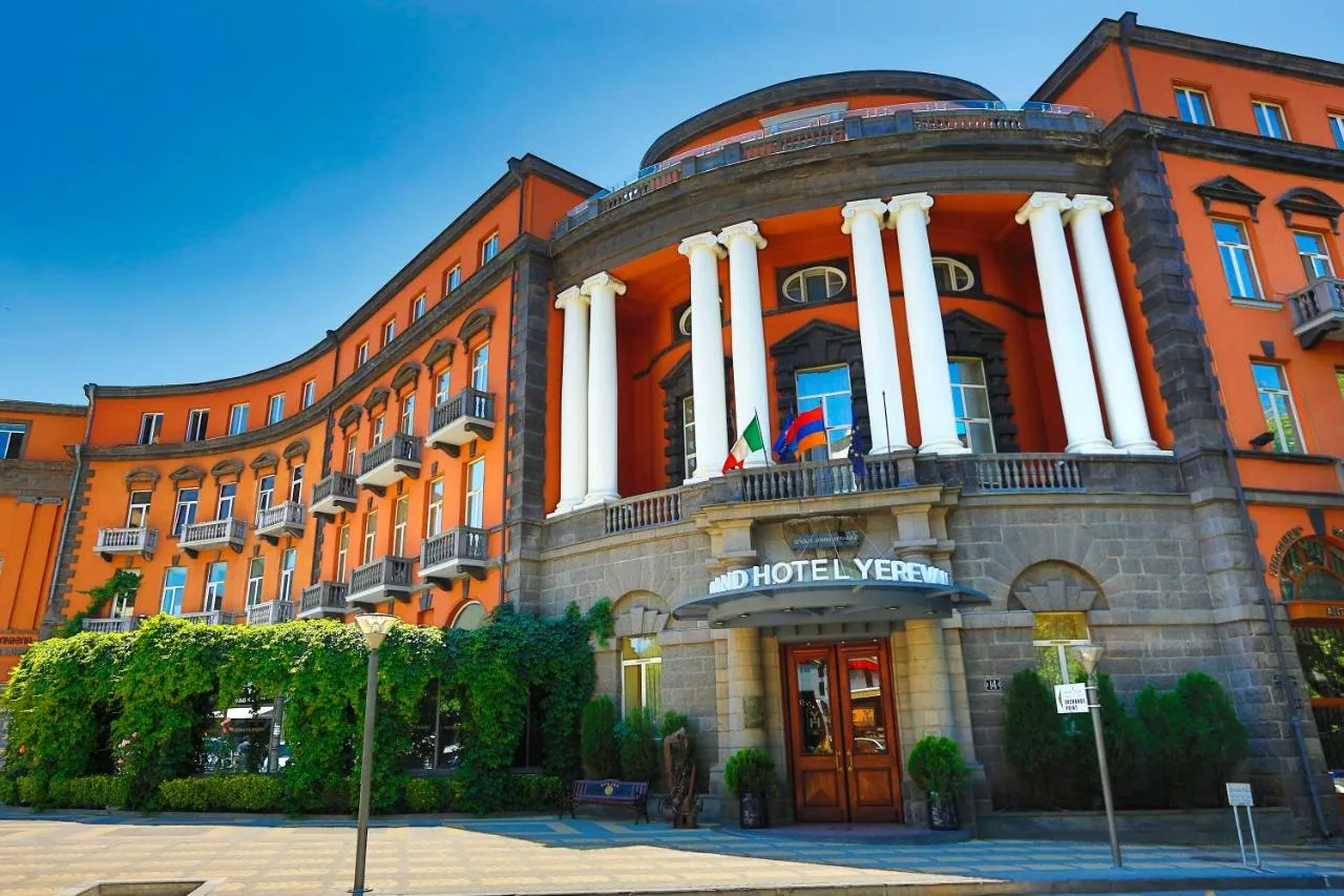 Grand Hotel Yerevan slide-3