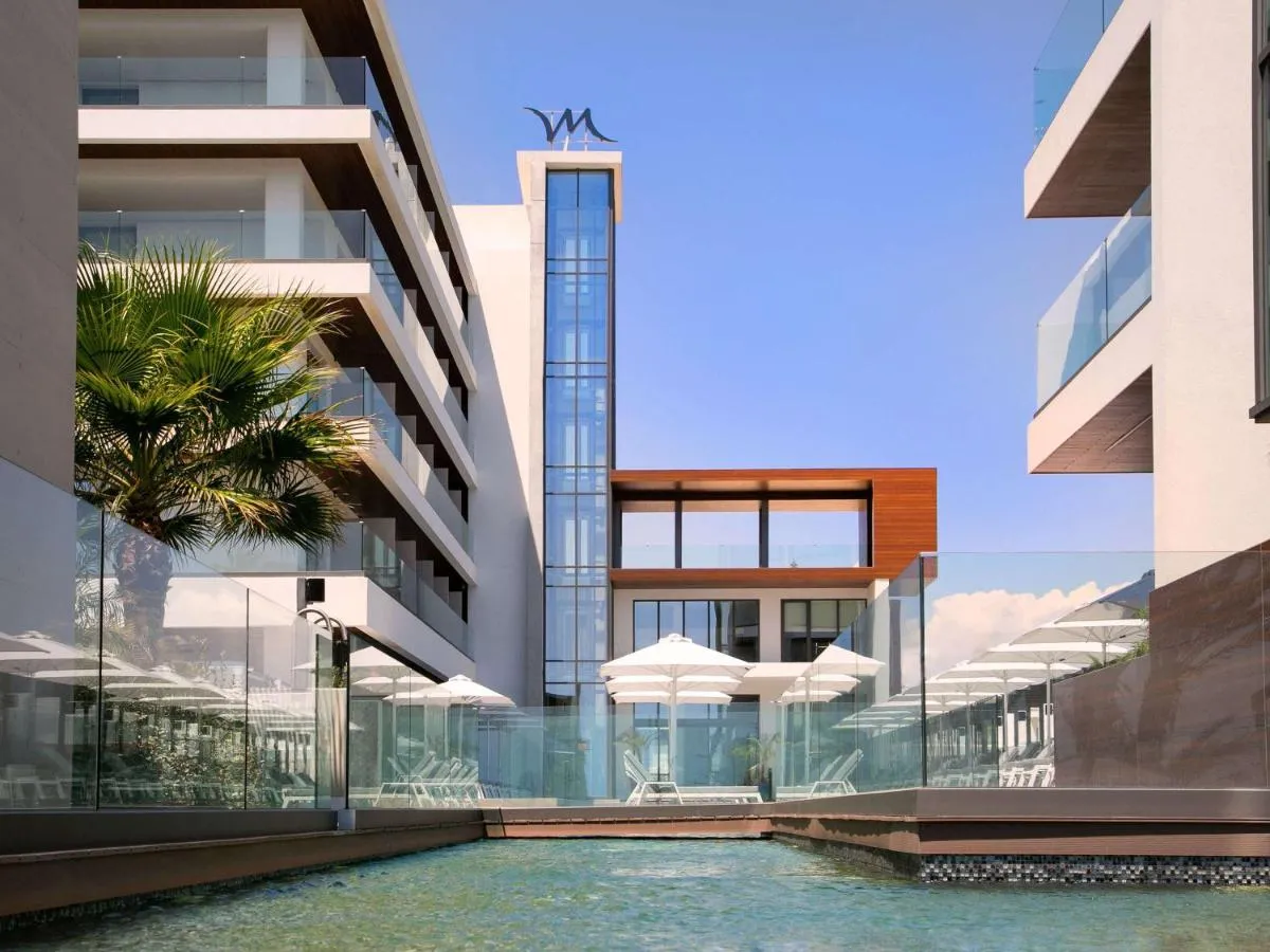 Mercure Cyprus hotel slide-3