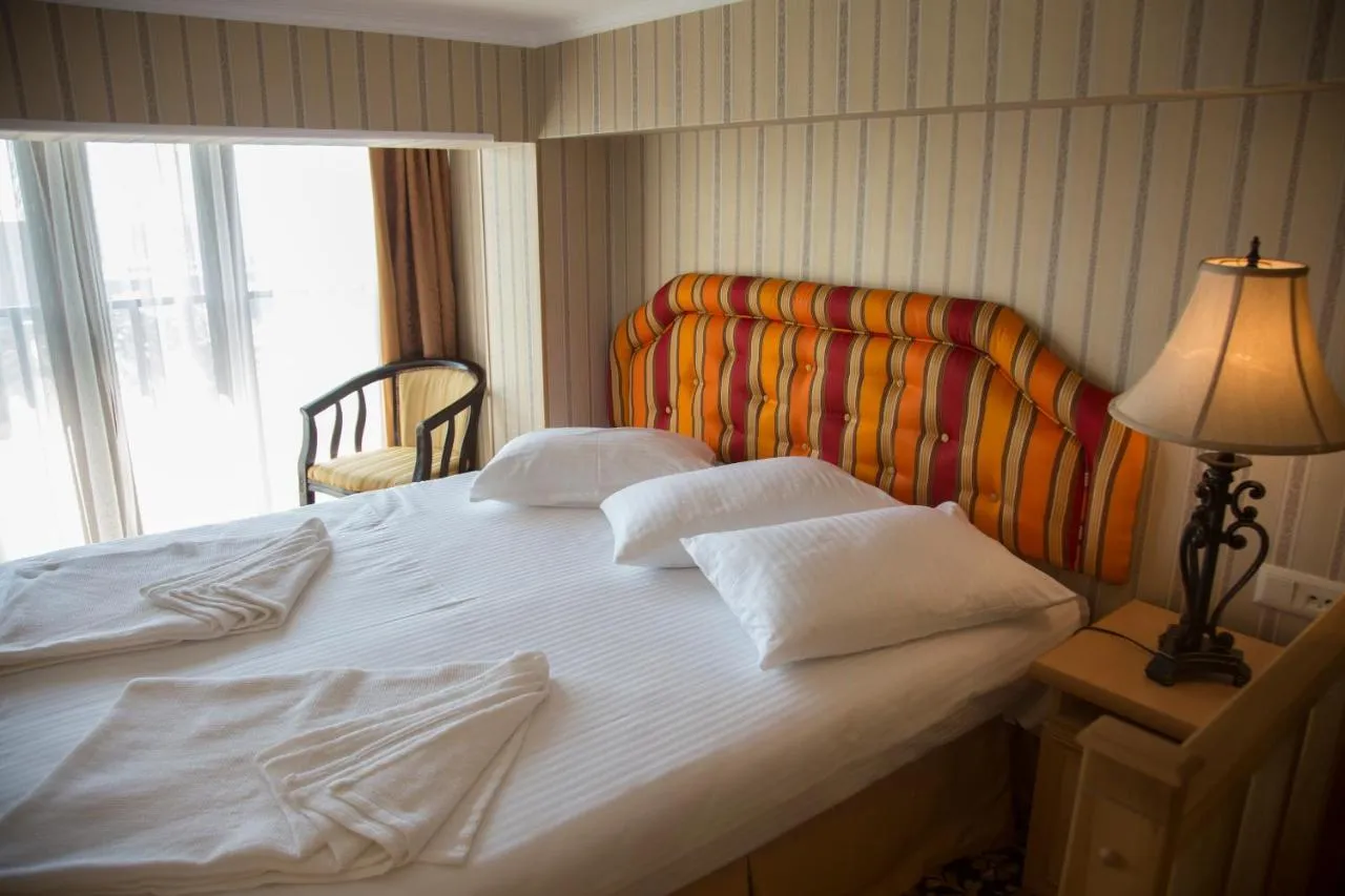 Shirak Hotel slide-5
