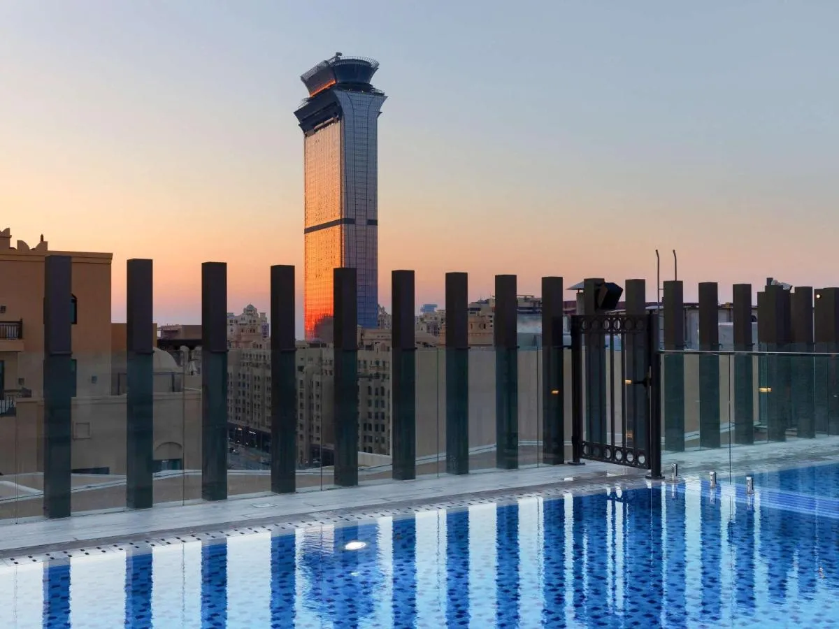 Adagio Premium The Palm Hotel slide-1