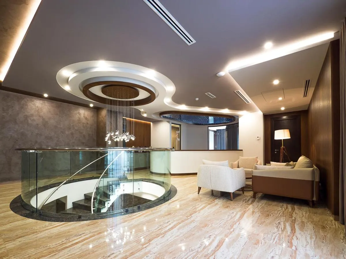 Aghababyan's Hotel slide-3