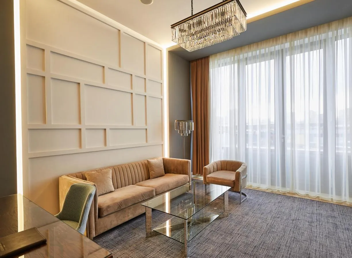 Aghababyan's Hotel slide-4