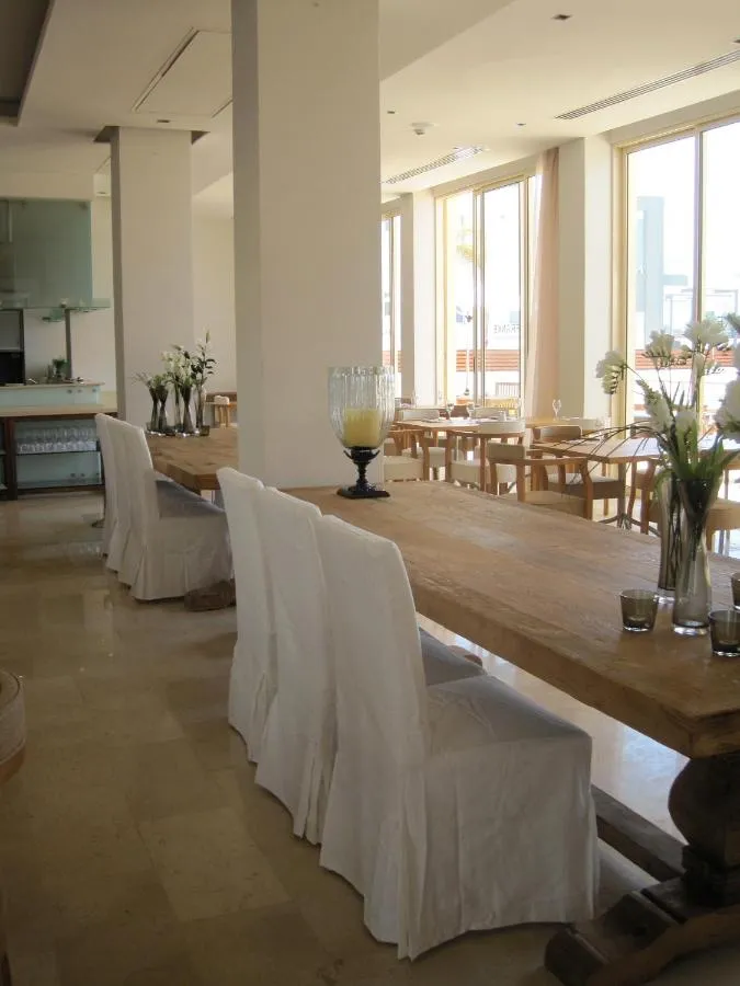 E-Hotel Larnaca Resort & Spa-2