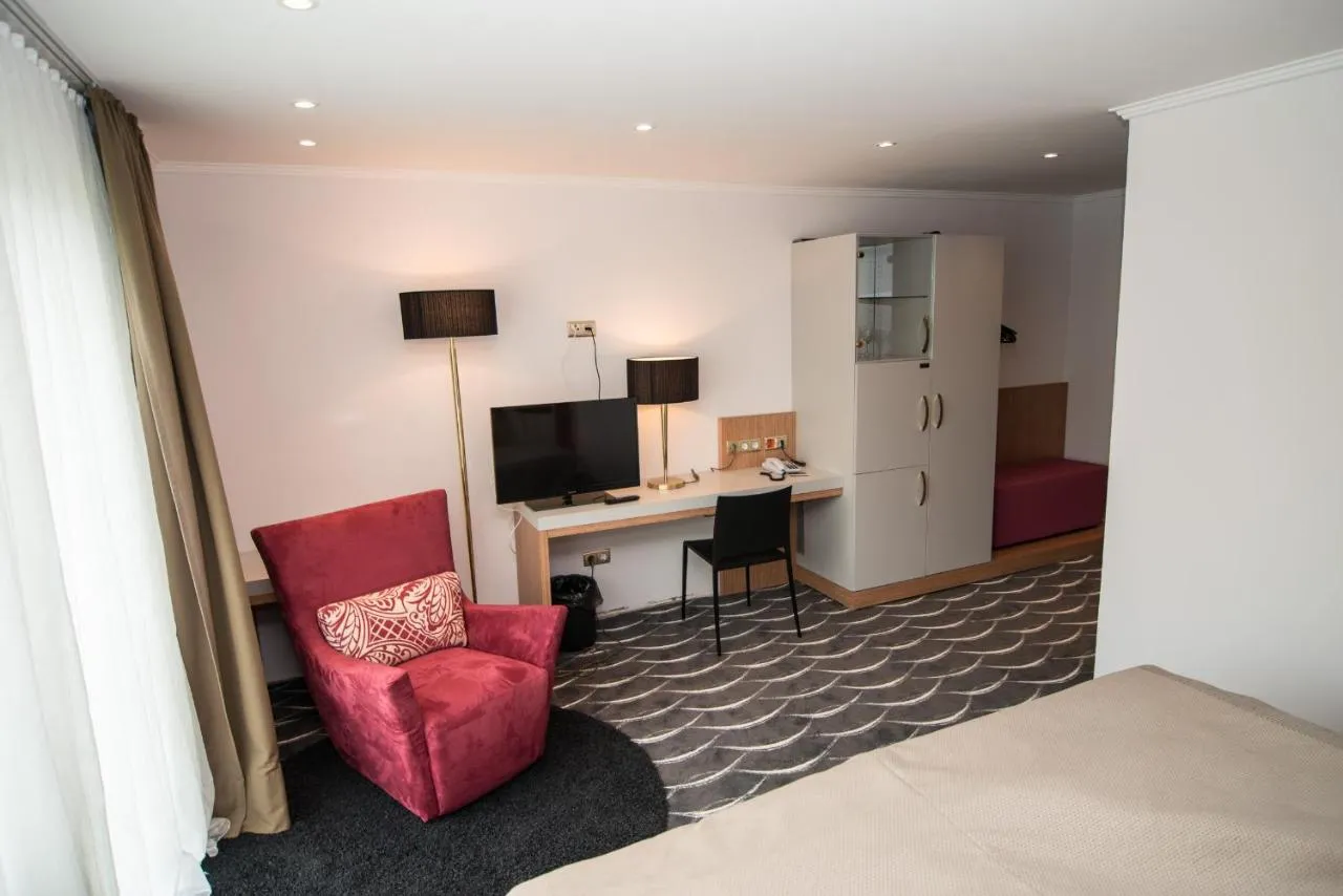 Hotel Hellers Krug-1