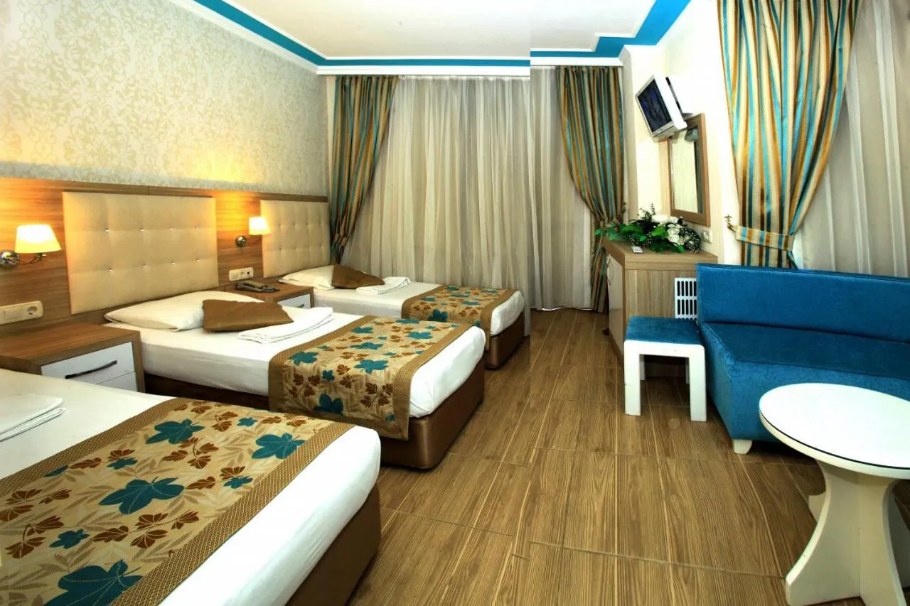 Cender Hotel slide-1