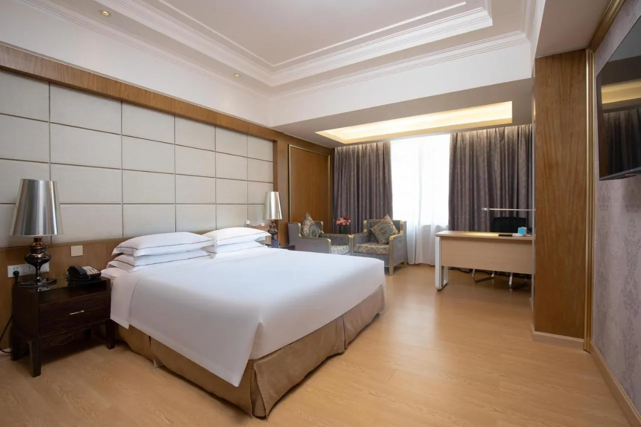 Donlord International hotel-1