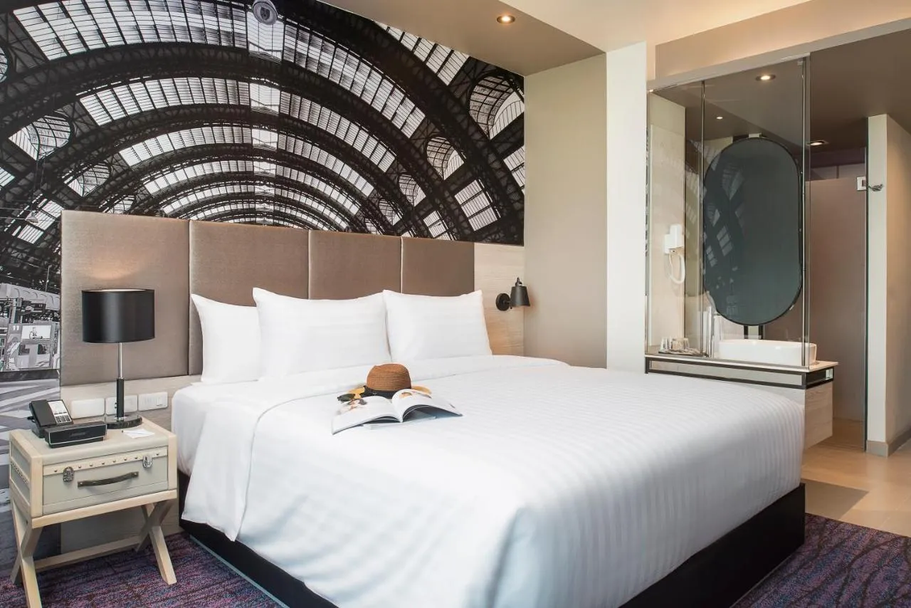 Mercure Bangkok Makkasan hotel slide-3