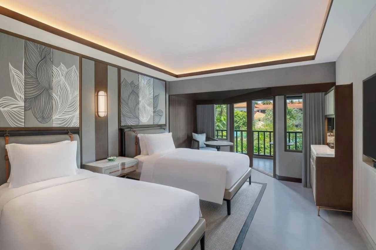 The Laguna Luxury Collection hotel-1