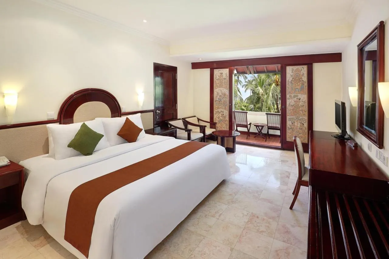 Discovery Kartika Plaza Hotel slide-4