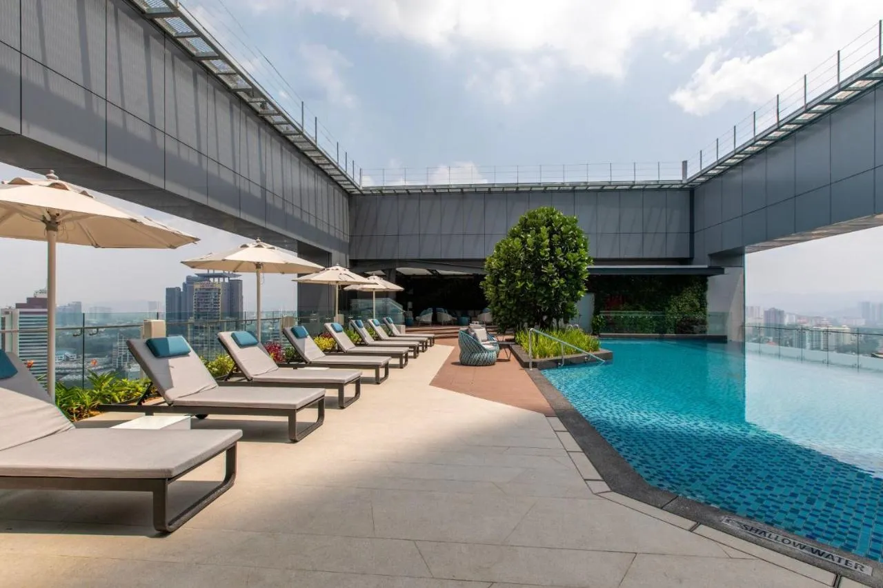 Crowne Plaza Kuala Lumpur City Centre an IHG Hotel slide-3