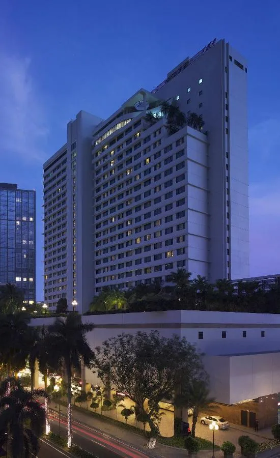 New World Makati Hotel, Manila slide-5