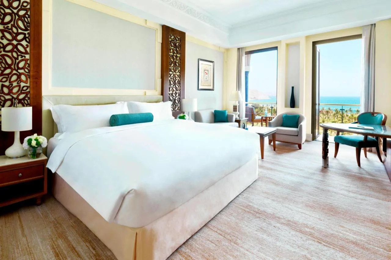 Al Bustan Palace A Ritz-Carlton Hotel slide-5