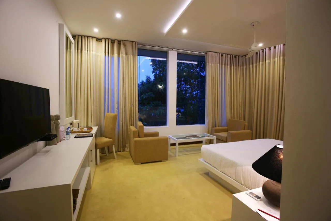 Randholee Resort & Spa Hotel-1