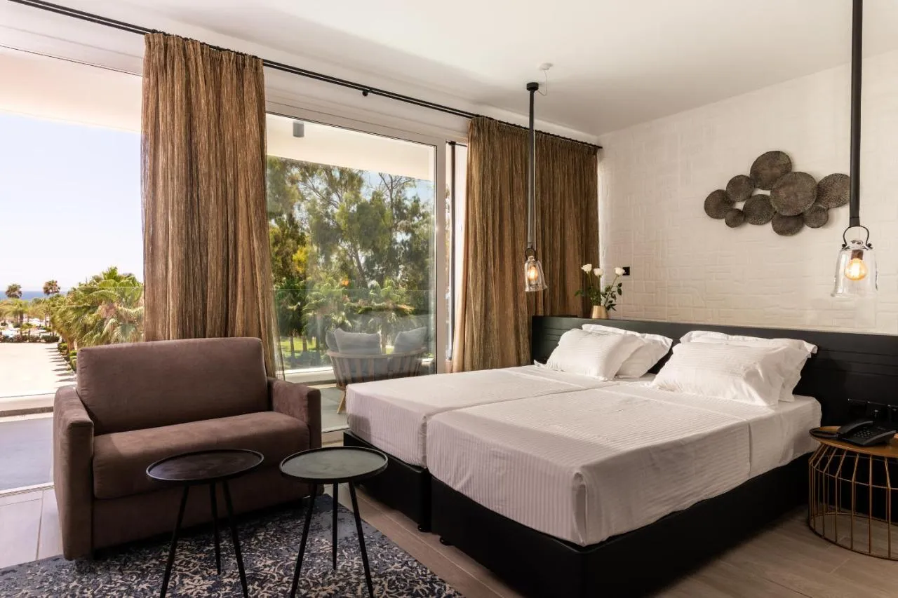 Abacus Suites slide-5