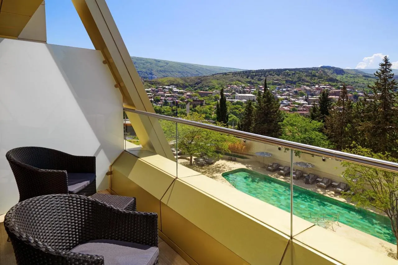 Sheraton Grand Tbilisi Metechi Palace slide-1