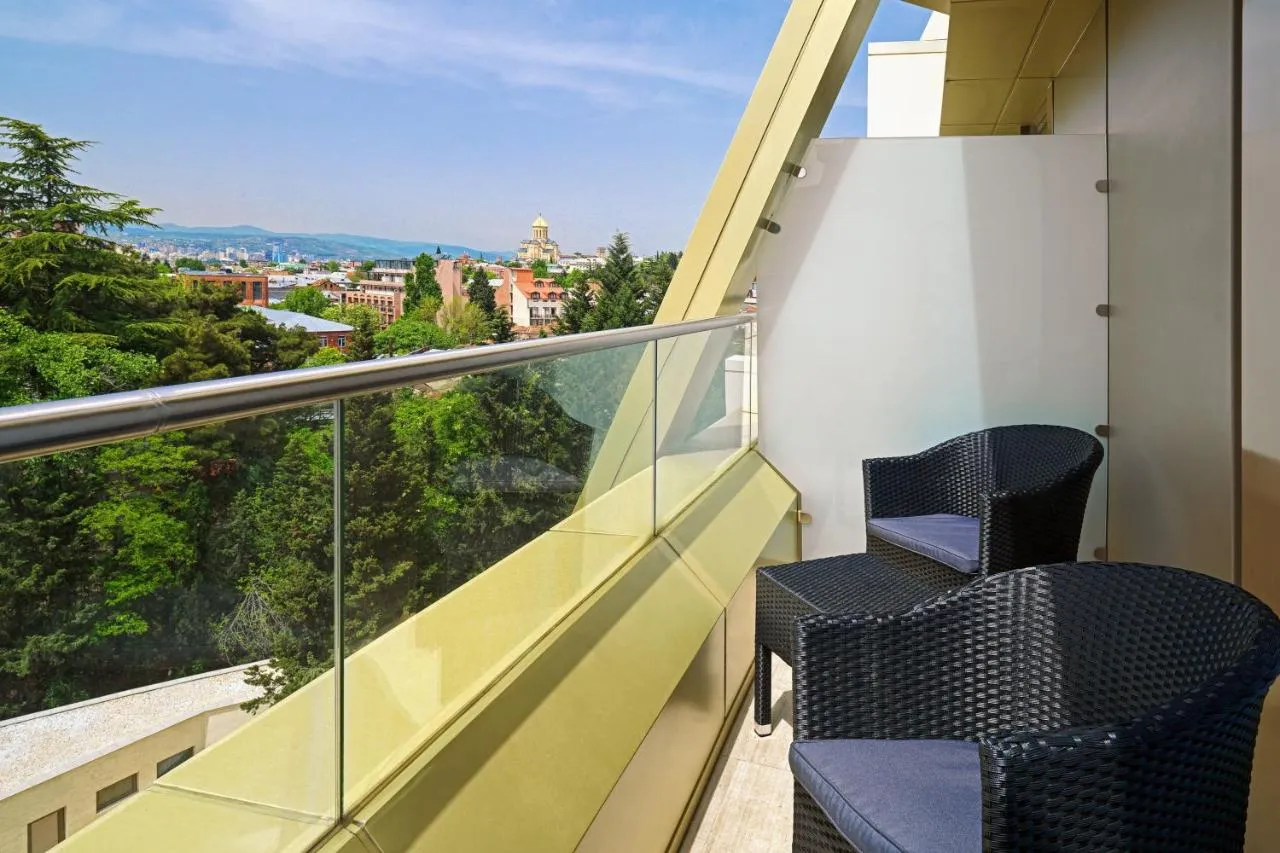 Sheraton Grand Tbilisi Metechi Palace slide-5