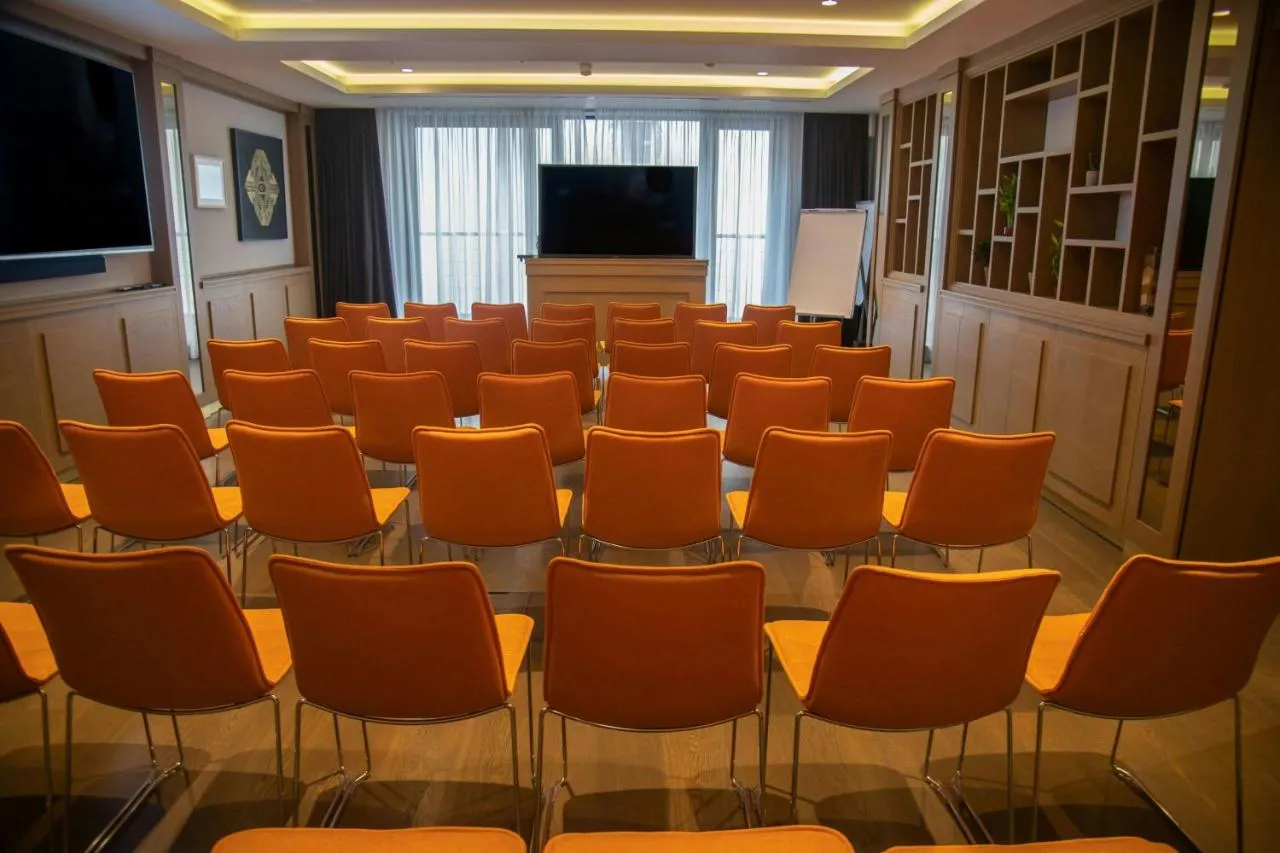 Courtyard by Marriott Belgrade City Center-1