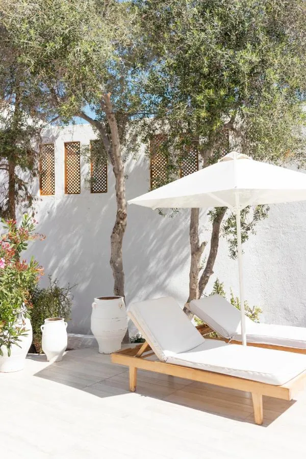 Cavo Bianco Boutique Hotel & Spa slide-5