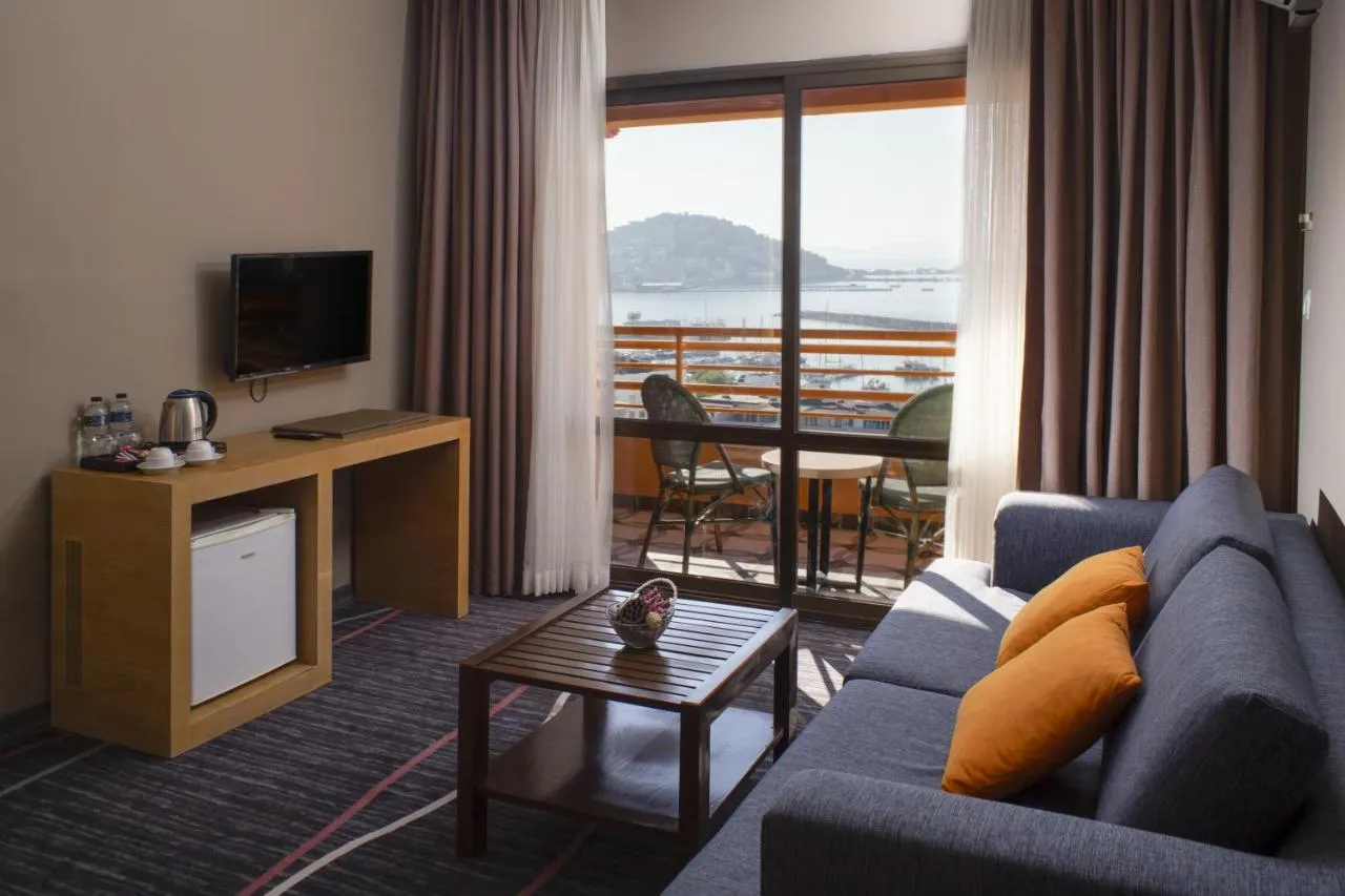 Suhan Seaport Hotel slide-3