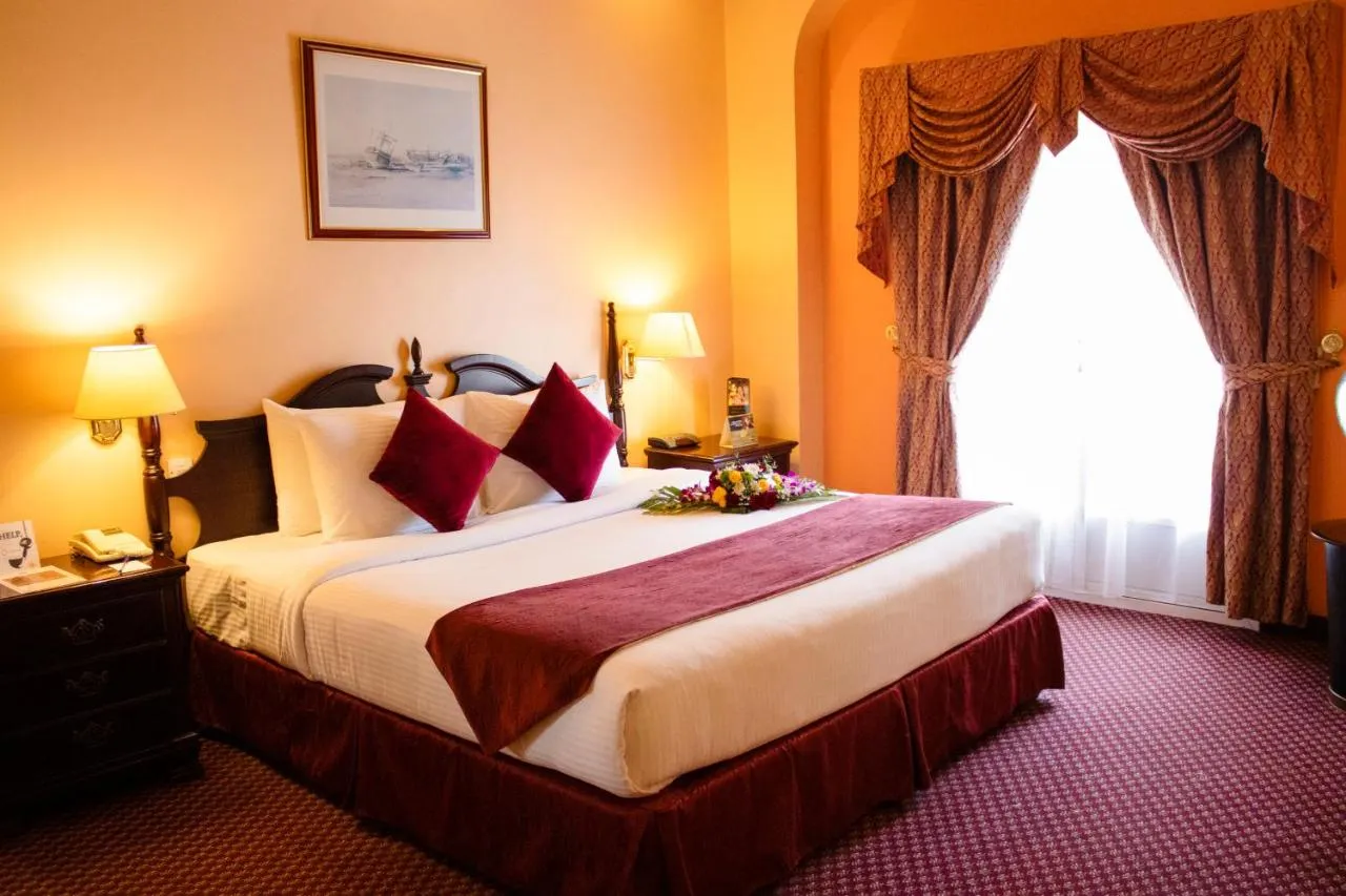 Delmon International Hotel slide-4