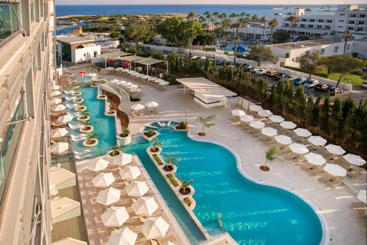 Asterias Beach Hotel slide-3