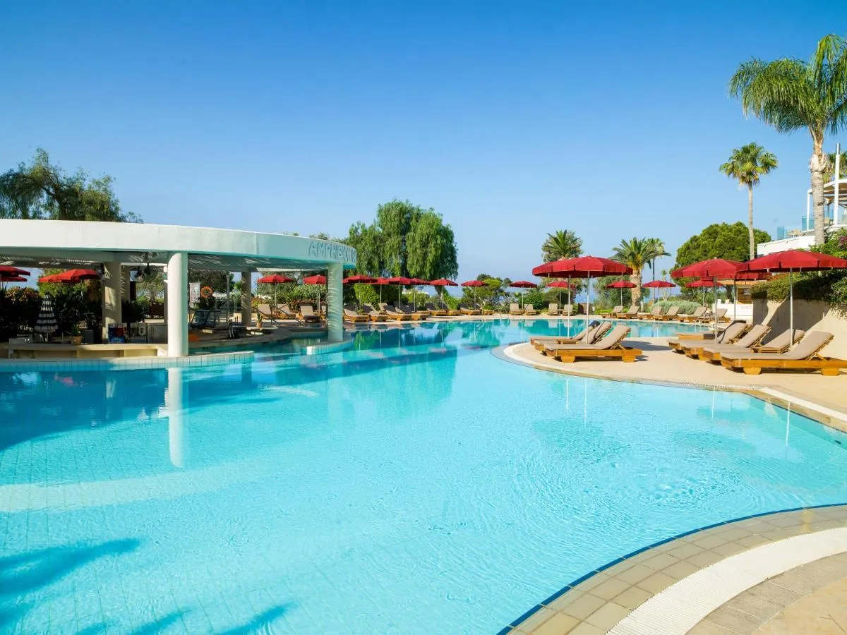 St Raphael Resort slide-5