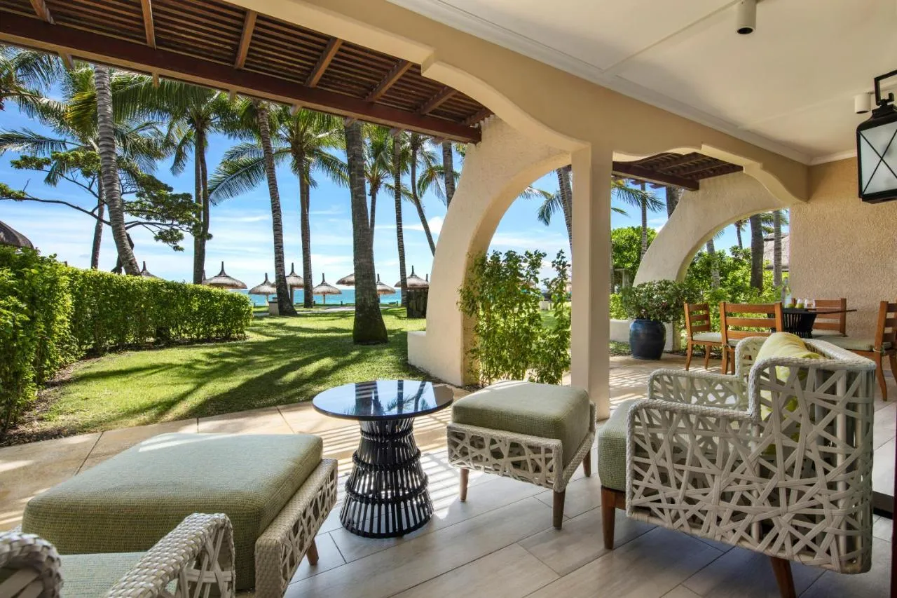 Constance Belle Mare Plage slide-5