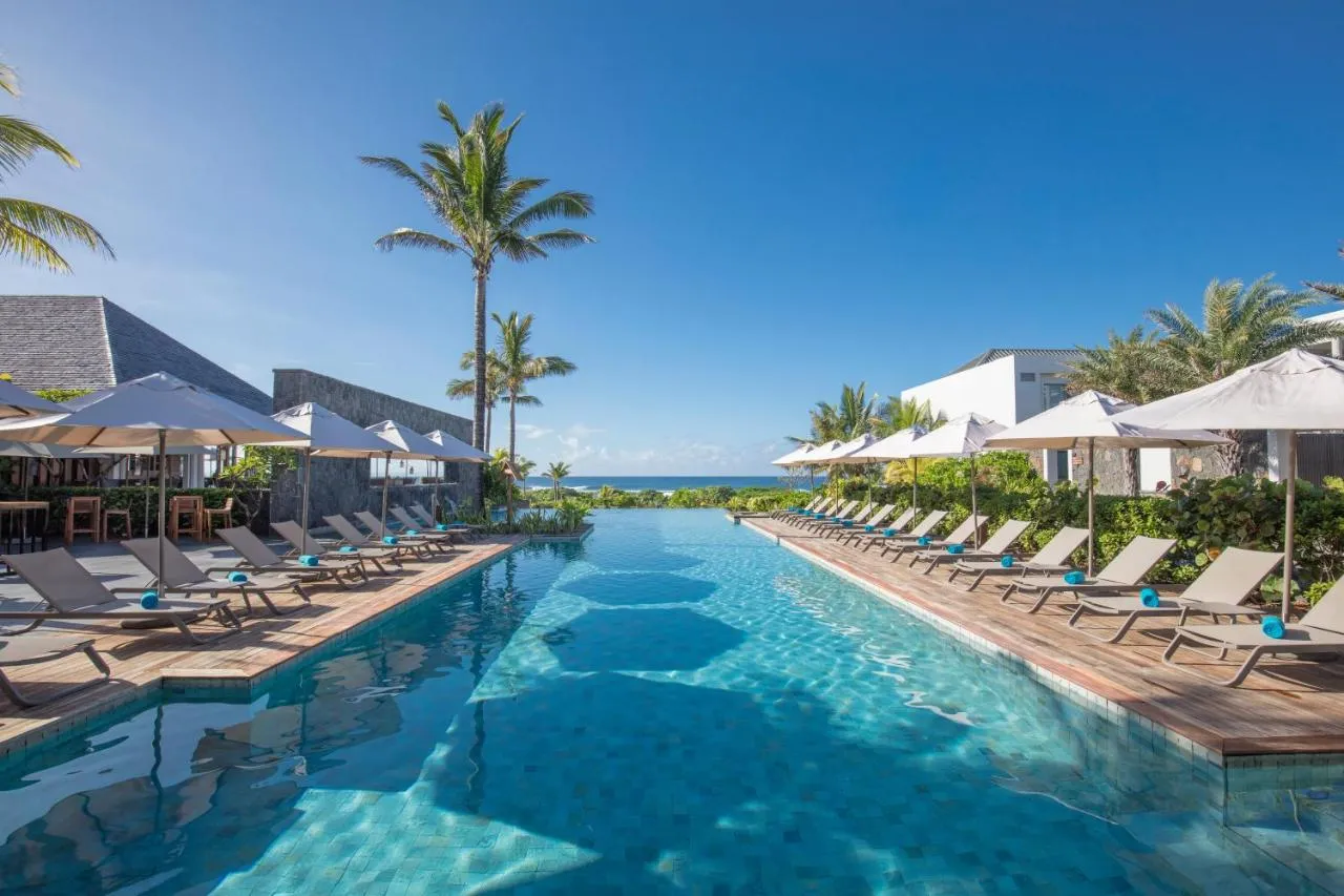 Anantara Iko Mauritius Resort & Villas slide-3