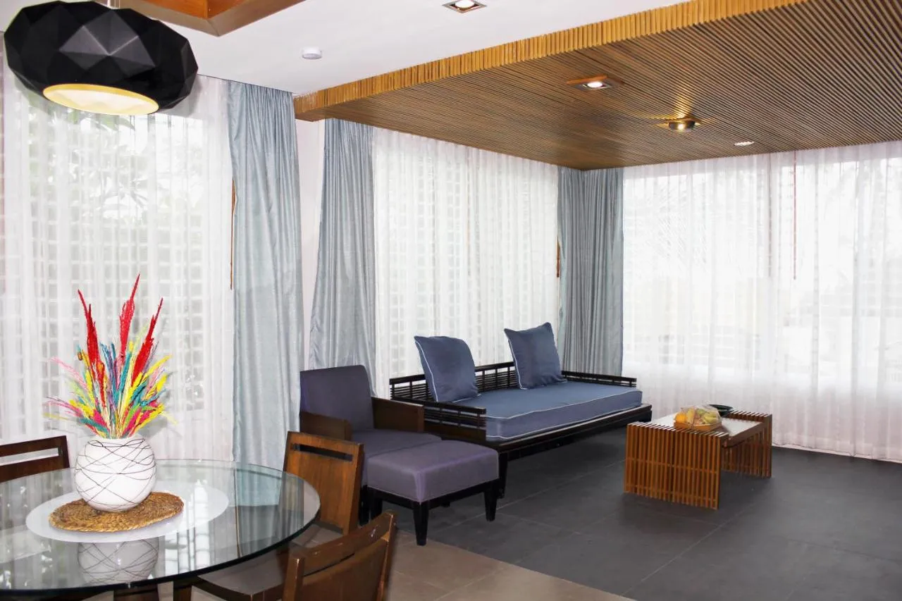 Weekender Resort-1