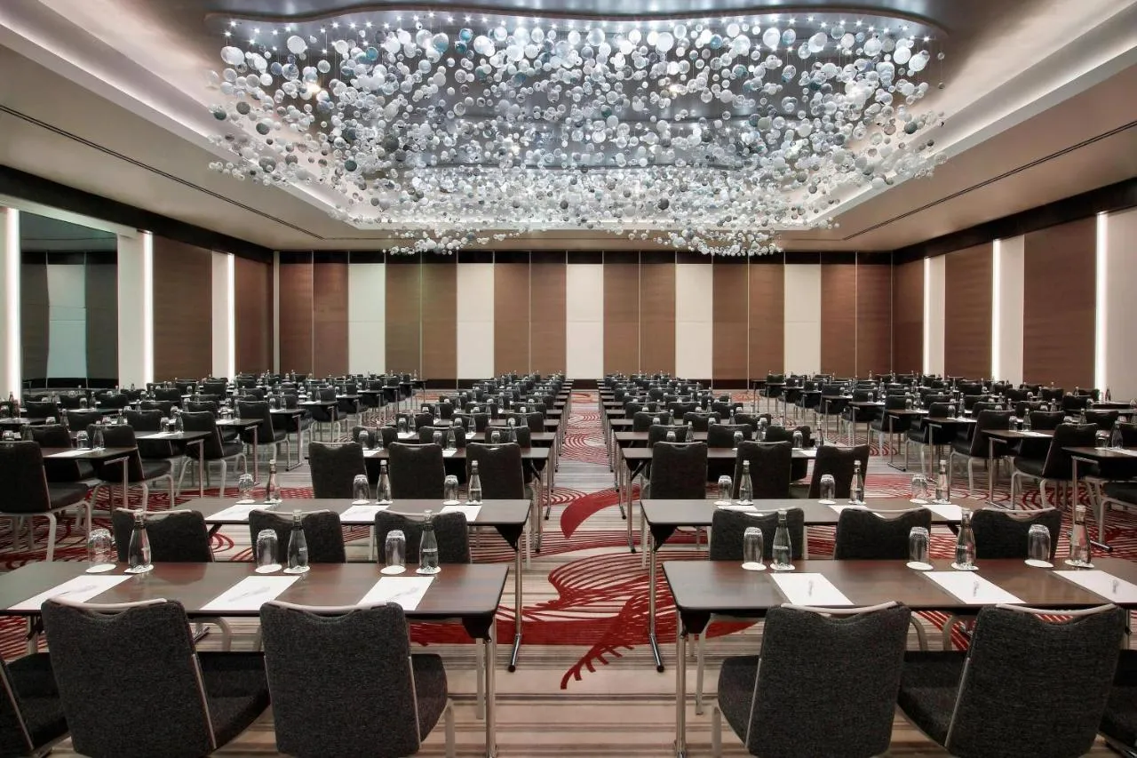 Le Meridien Istanbul Etiler slide-4