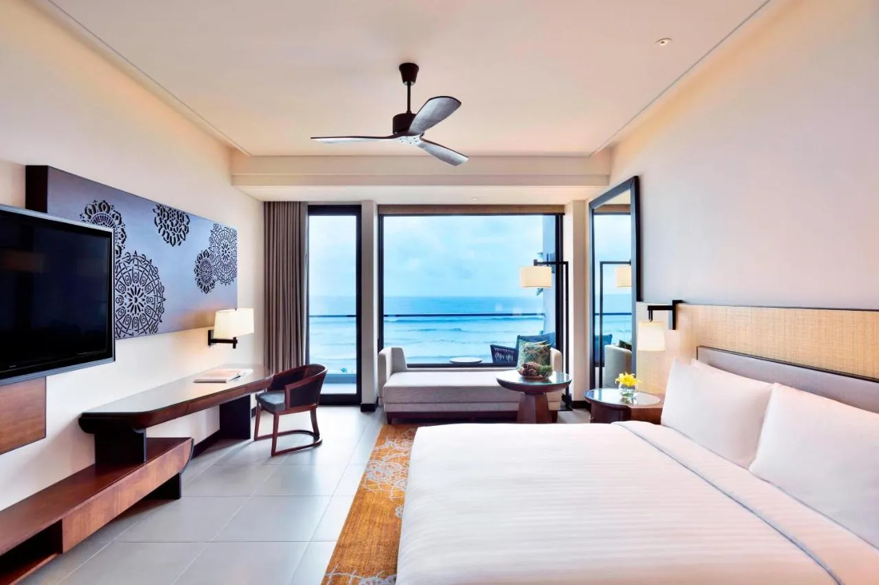 Weligama Bay Marriott Resort & Spa slide-5