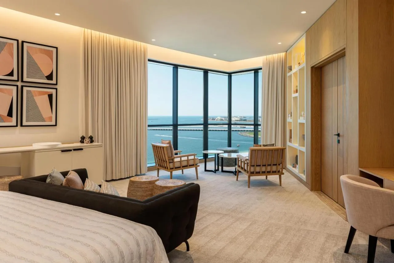 Le Royal Meridien Beach Resort and Spa slide-5