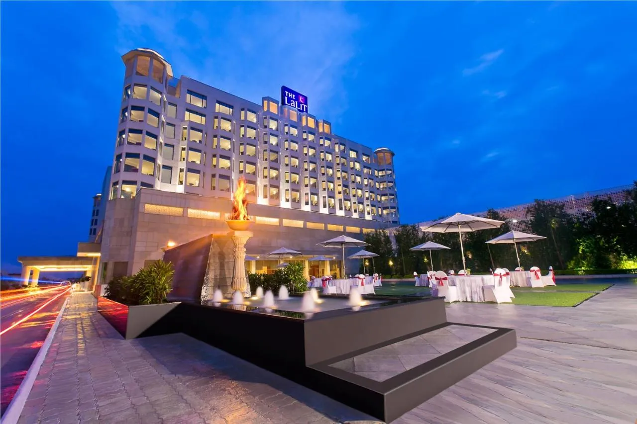 The Lalit Jaipur hotel slide-3
