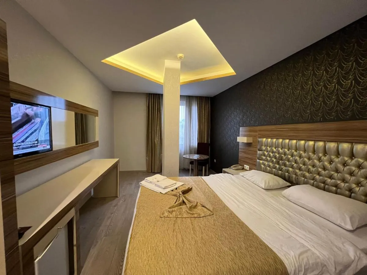 Grand Ezel Hotel slide-3