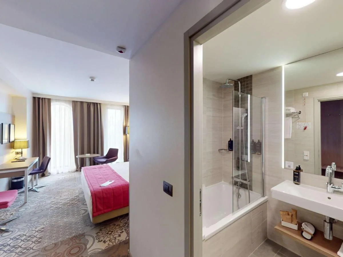 Mercure Bucharest City Center-1