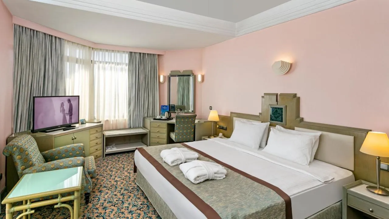 Ozkaymak Falez Hotel slide-3