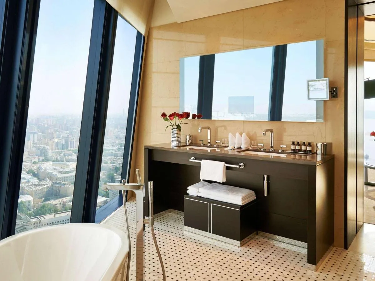 Fairmont Baku Flame Towers slide-5