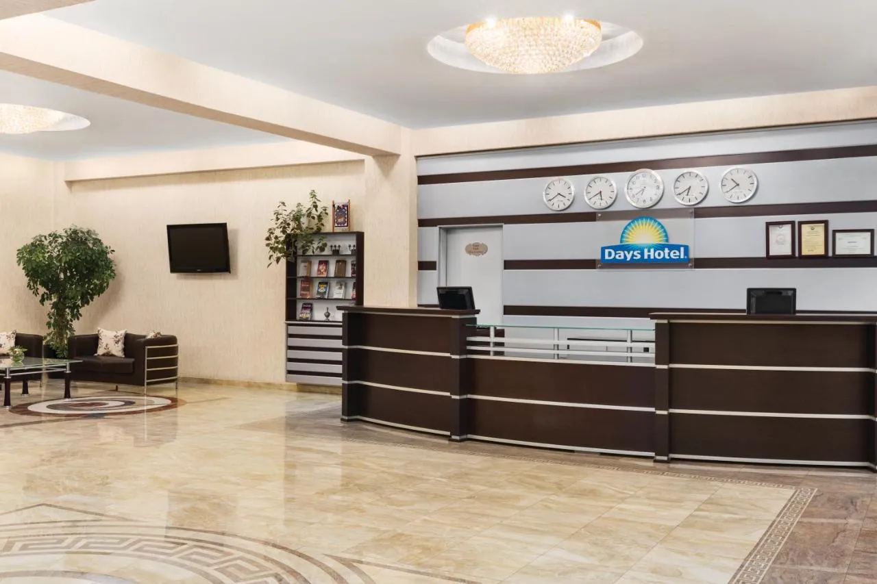 Days Hotel by Wyndham Baku slide-4