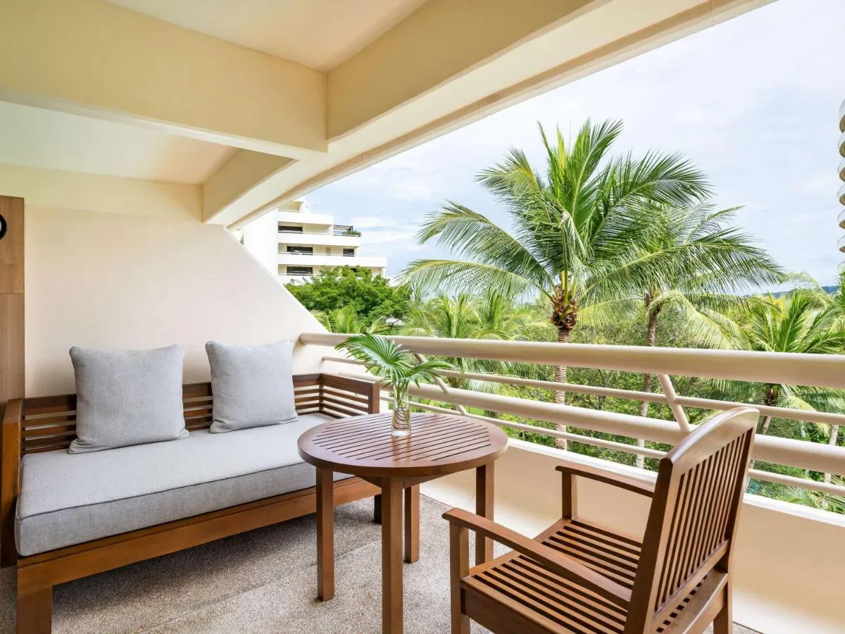 Pullman Phuket Karon Beach Resort slide-4