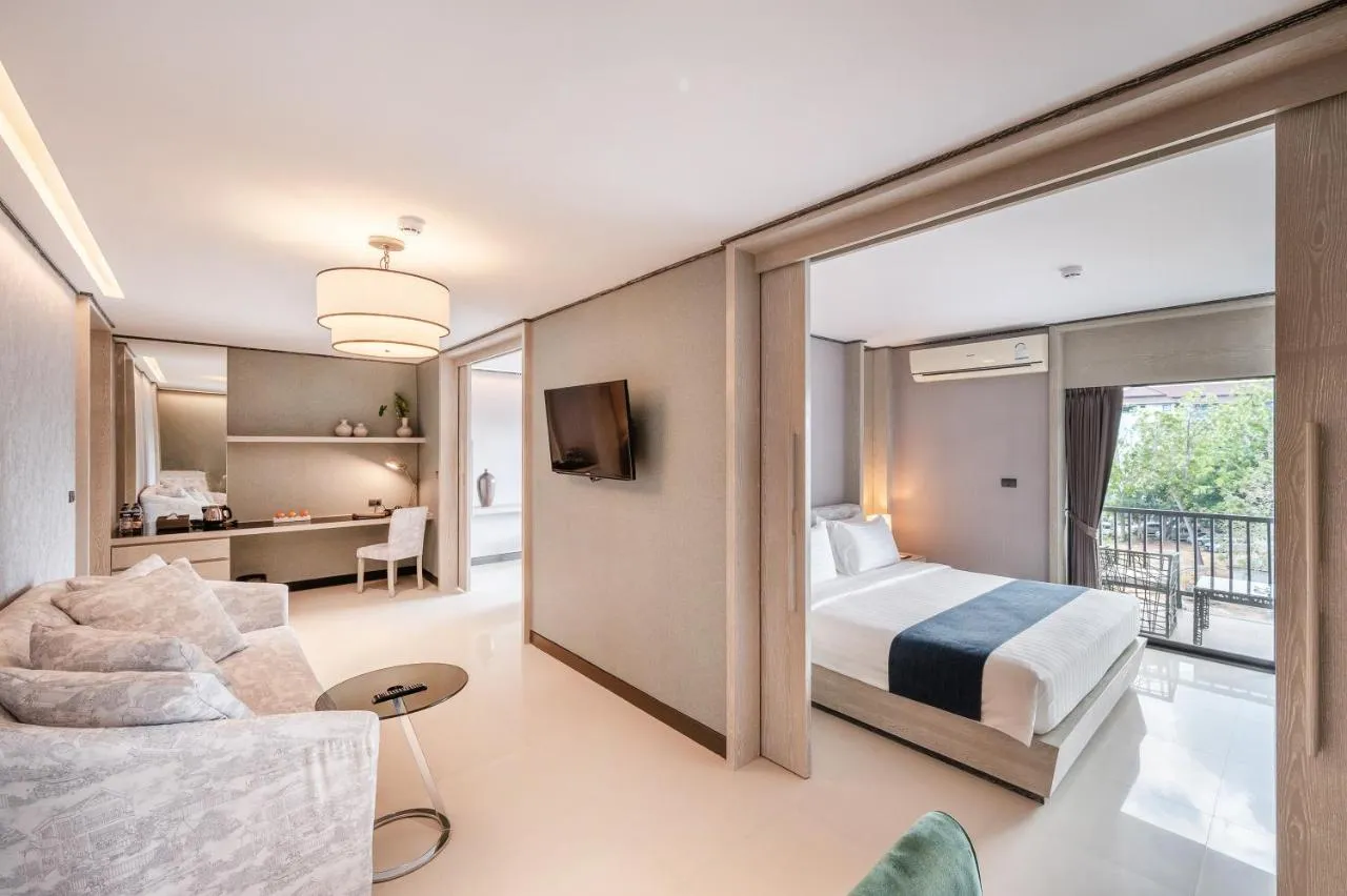 Manhattan Pattaya Hotel - SHA Extra Plus-1