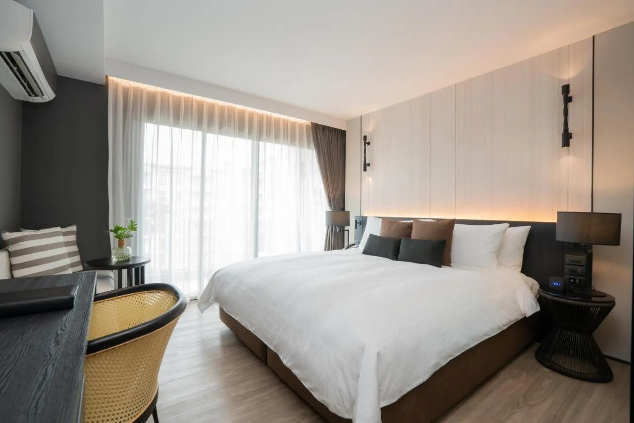 Best Western Premier Bayphere Pattaya slide-4