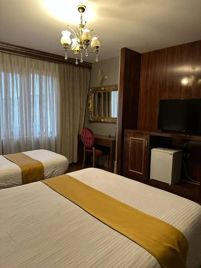 AHRA Hotel slide-5