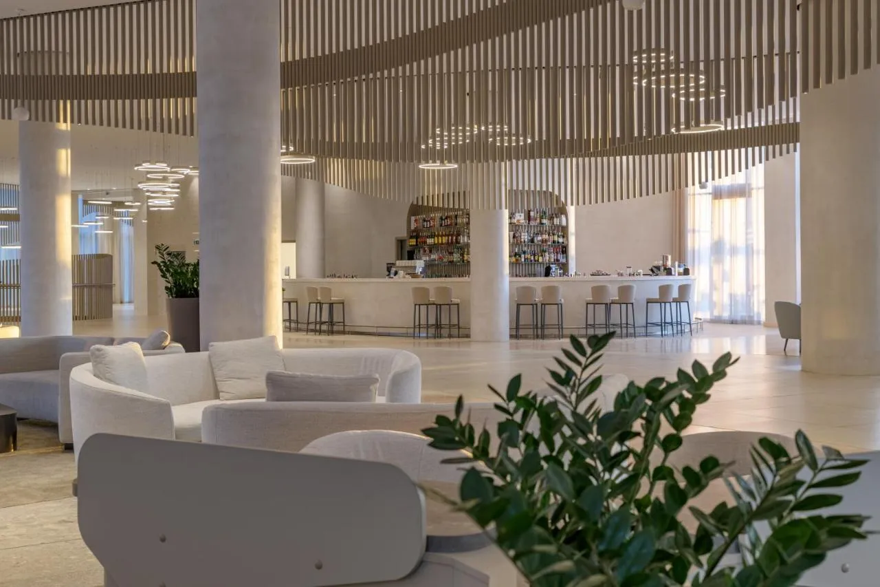 Ensana Aquahouse Hotel & SPA-1