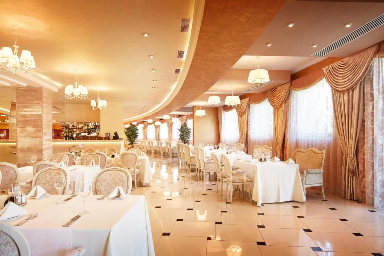 Victoria-Olimp-Hotel-1